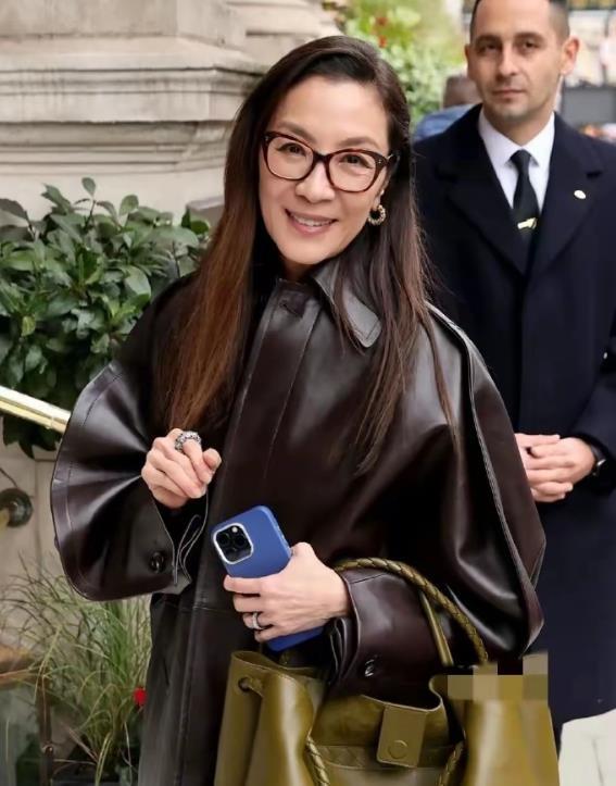 “国家”！事后火速澄清却越描越黑两边都得罪Long8国际平台登录入口杨紫琼将台湾省称(图7)